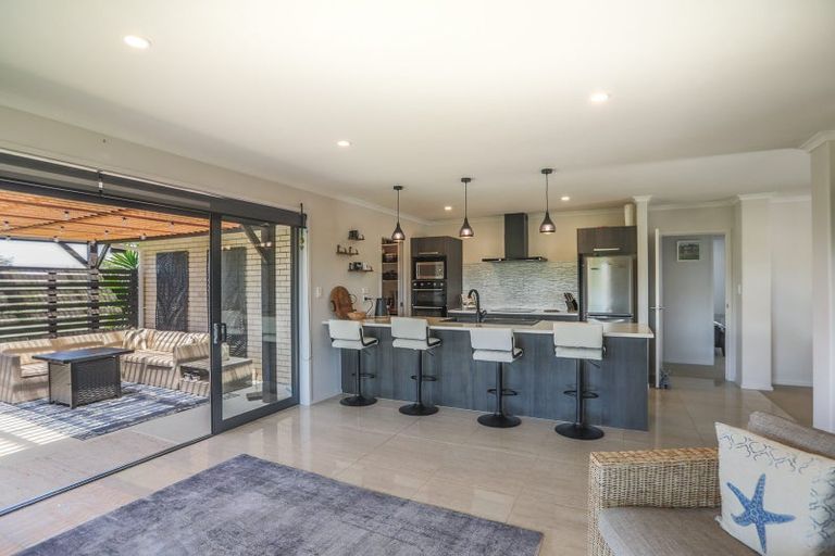 Photo of property in 10 Settlers View, Waipu, 0510