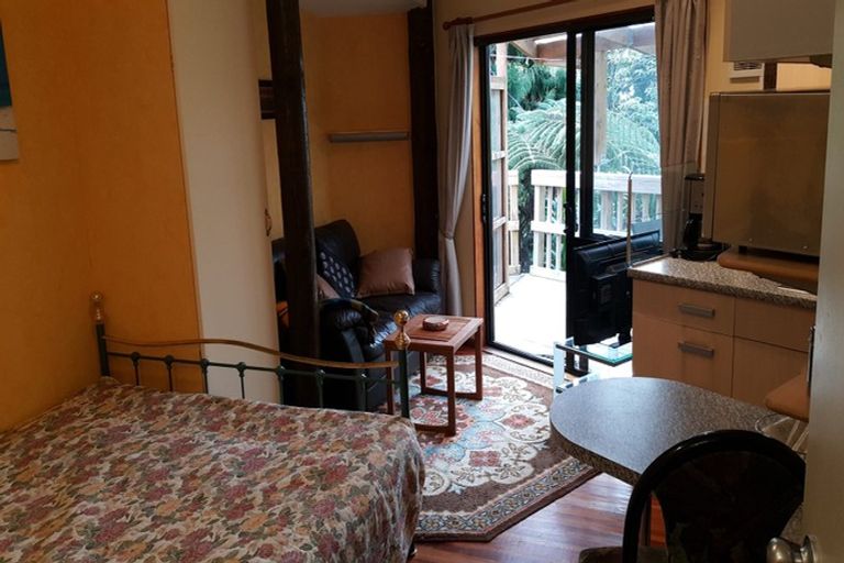 Photo of property in 274 Cambridge Road, Bethlehem, Tauranga, 3110