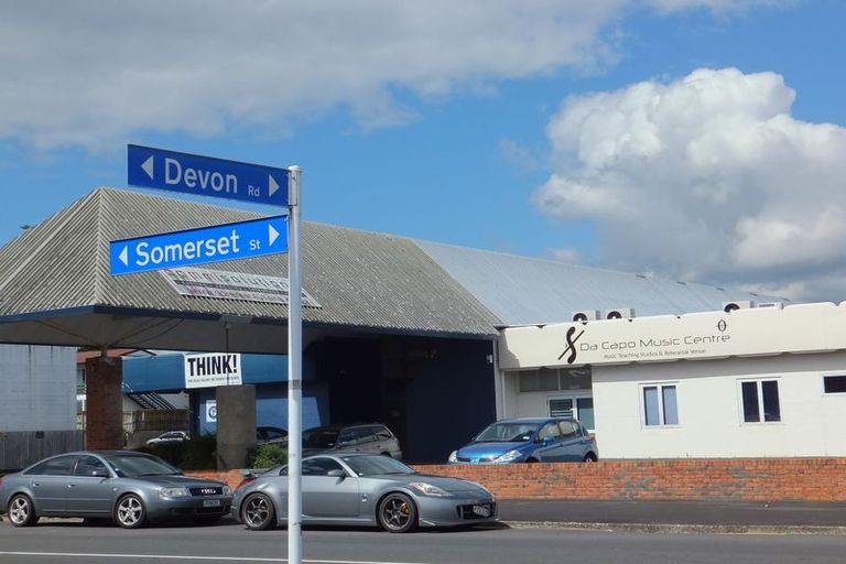 Photo of property in 11b Somerset Grove, Parkvale, Tauranga, 3112