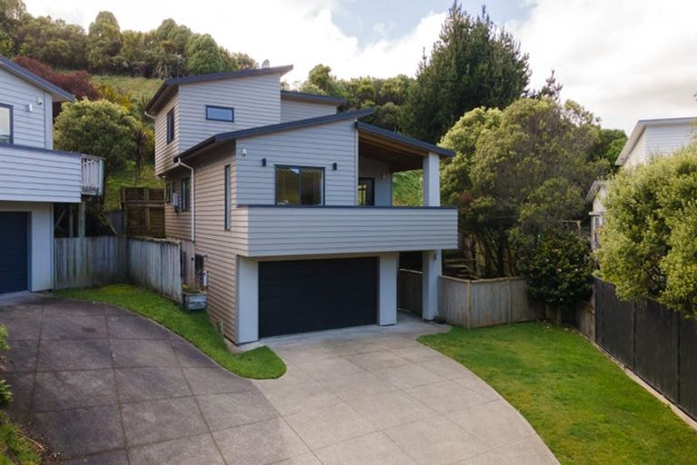 Photo of property in 11a Mauldeth Terrace, Churton Park, Wellington, 6037