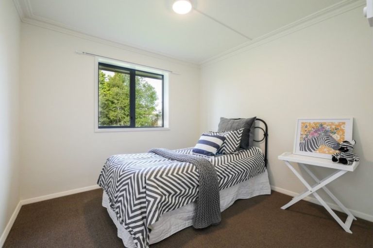 Photo of property in 2 Flower Street, Fairfield, Dunedin, 9018