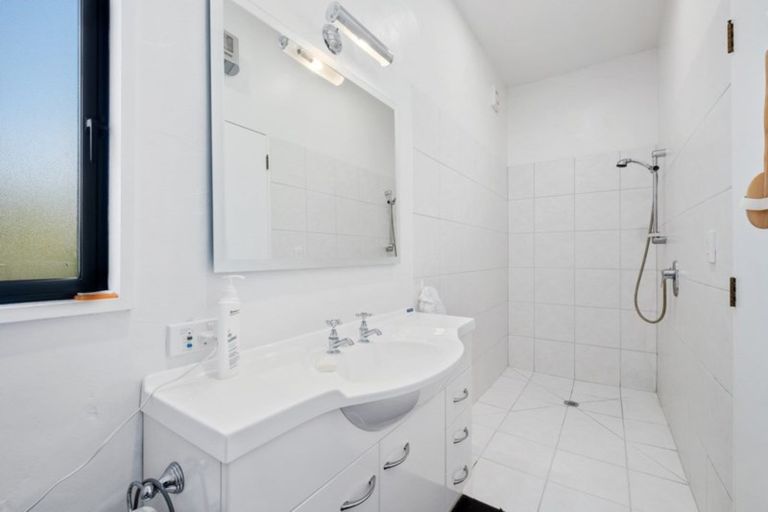 Photo of property in 19 Penrith Park Drive, Wanaka, 9305