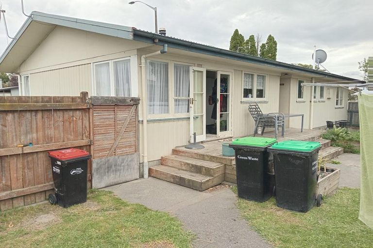 Photo of property in 22 Durham Avenue, Tamatea, Napier, 4112
