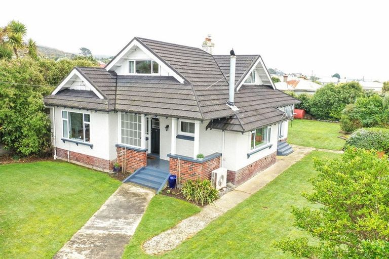 Photo of property in 25 Burrows Street, Bluff, 9814