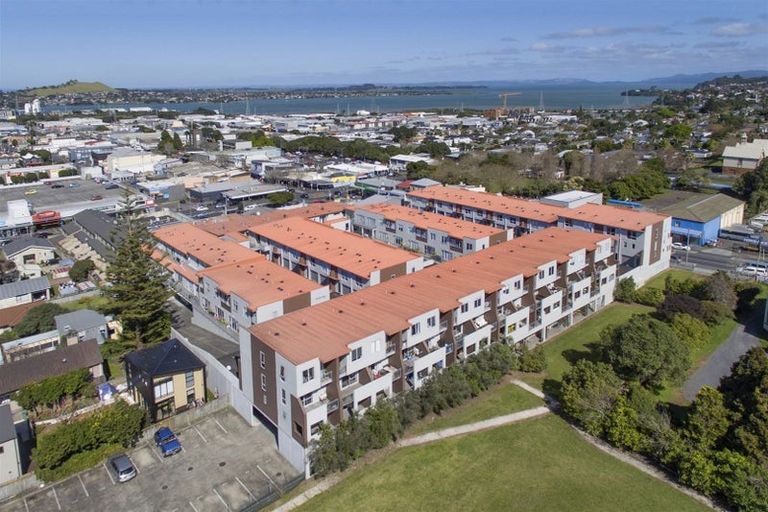Photo of property in 232/287 Onehunga Mall, Onehunga, Auckland, 1061