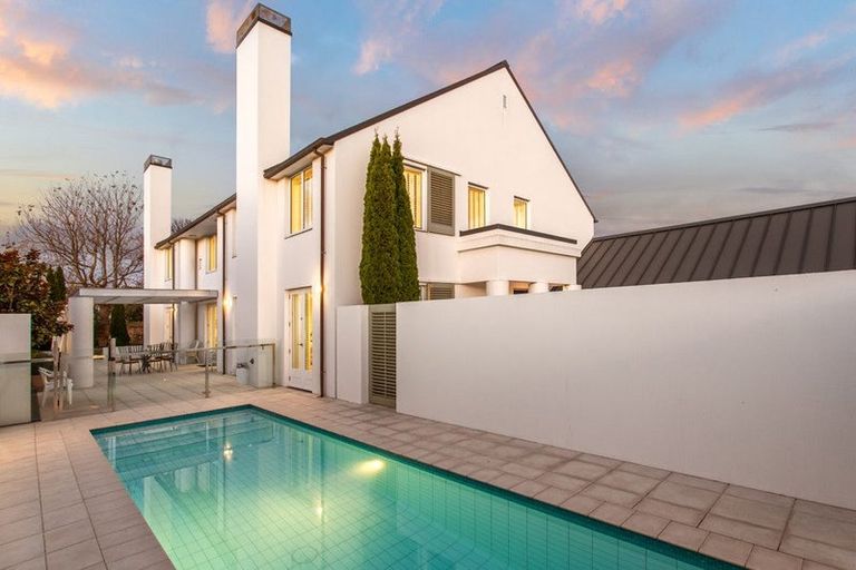 Photo of property in 40 Clissold Street, Merivale, Christchurch, 8014