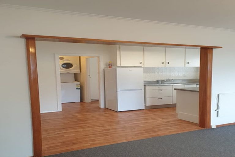 Photo of property in 87 Majoribanks Street, Mount Victoria, Wellington, 6011