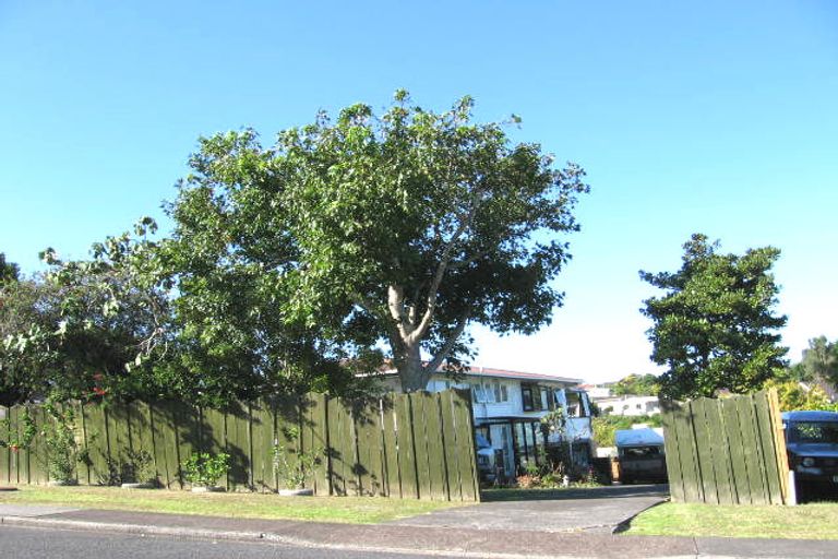 Photo of property in 34 Sealy Road, Torbay, Auckland, 0630