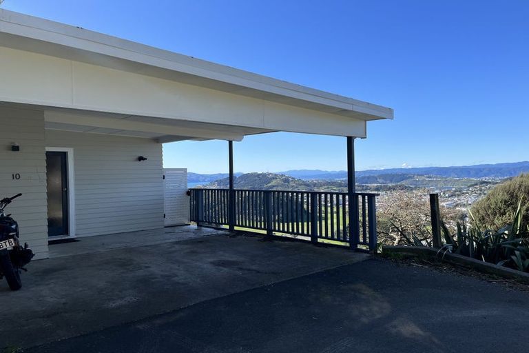 Photo of property in 10 Laurent Place, Kingston, Wellington, 6021