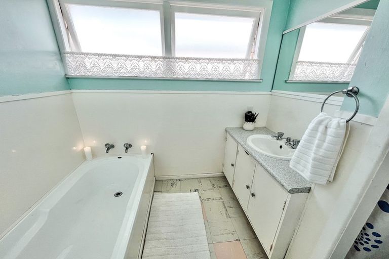 Photo of property in 42 Crawford Crescent, Te Kamo, Whangarei, 0112