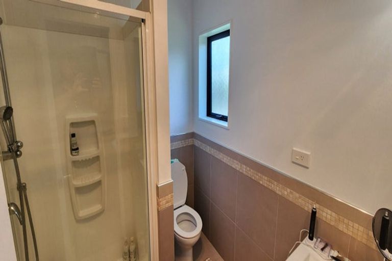 Photo of property in 74b Karamea Street, Whalers Gate, New Plymouth, 4310