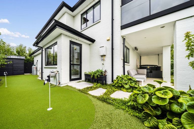 Photo of property in 5c Woodward Avenue, Mangere Bridge, Auckland, 2022