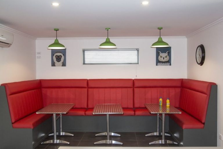 Photo of property in 52 Saint Johns Street, Woolston, Christchurch, 8062