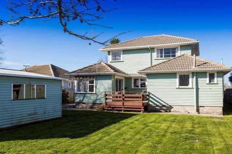 Photo of property in 27 Munro Street, Redwood, Christchurch, 8051