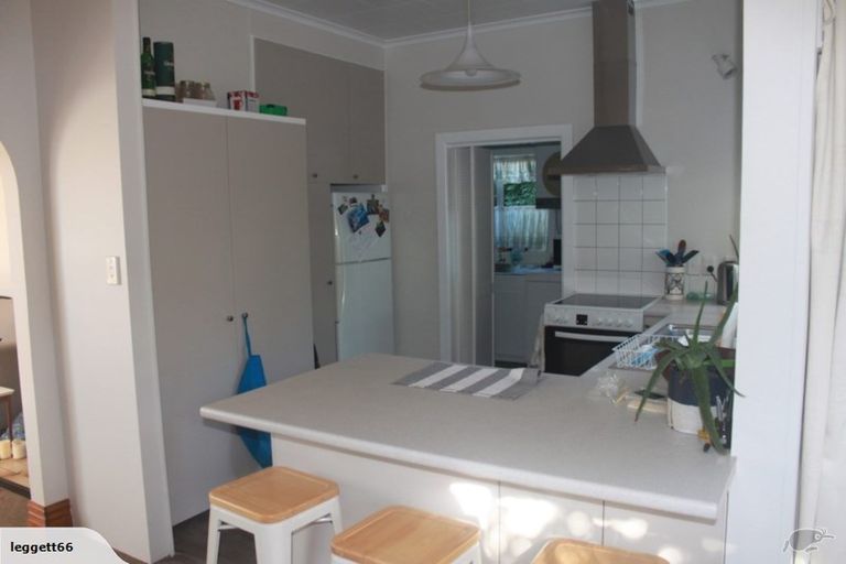 Photo of property in 151 Holly Road, St Albans, Christchurch, 8014