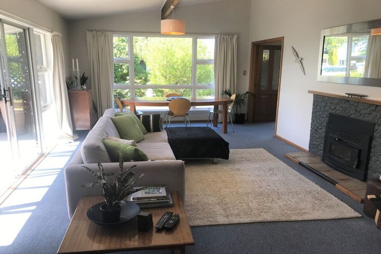 Photo of property in 65 Carruthers Street, Ilam, Christchurch, 8041