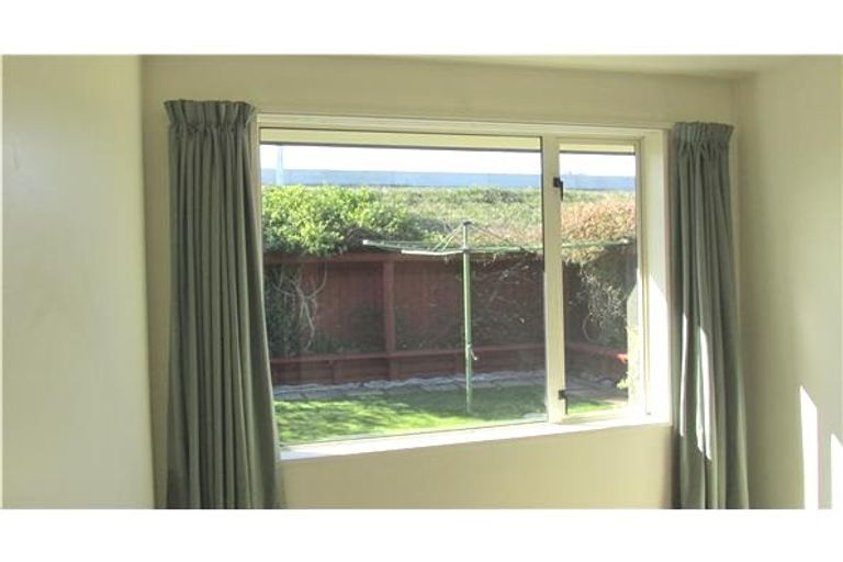Photo of property in 1/17 Cardigan Bay Place, Addington, Christchurch, 8024