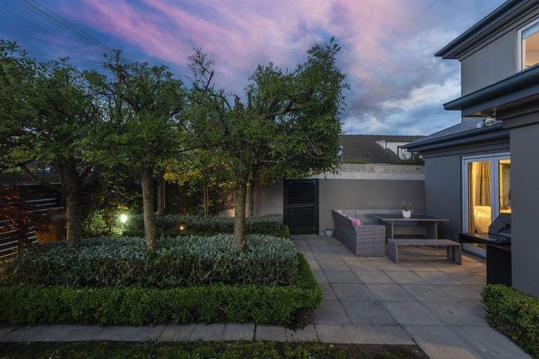 Photo of property in 36 Taylors Avenue, Bryndwr, Christchurch, 8052