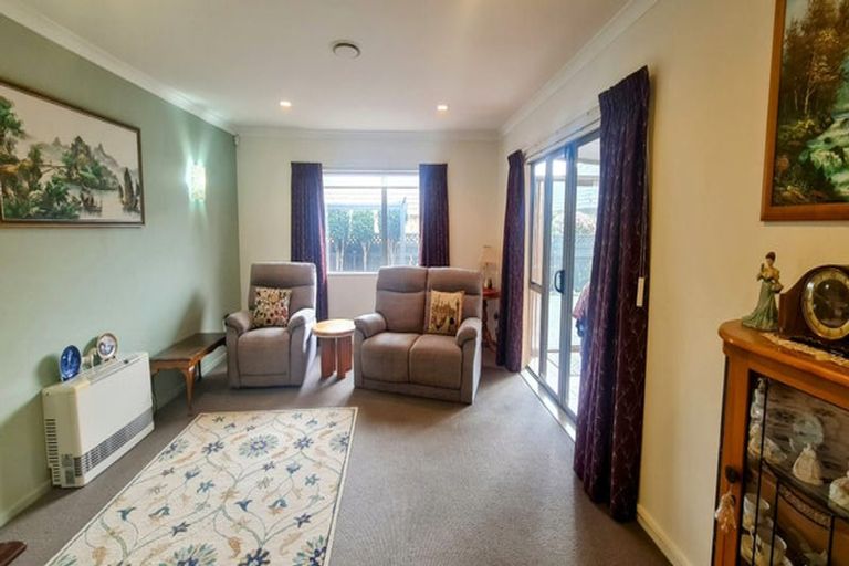 Photo of property in 5 Manhattan Court, Paraparaumu Beach, Paraparaumu, 5032