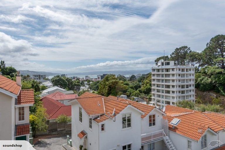 Photo of property in 14c Glenmore Street, Thorndon, Wellington, 6011