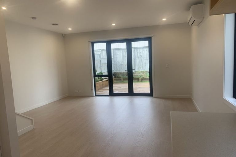 Photo of property in 60 Nganui Avenue, Takanini, Auckland, 2112