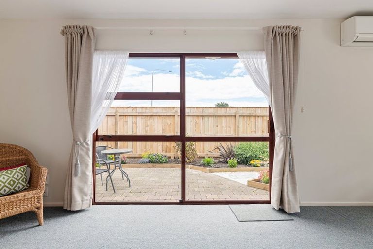 Photo of property in 43 Tahunanui Drive, Tahunanui, Nelson, 7011