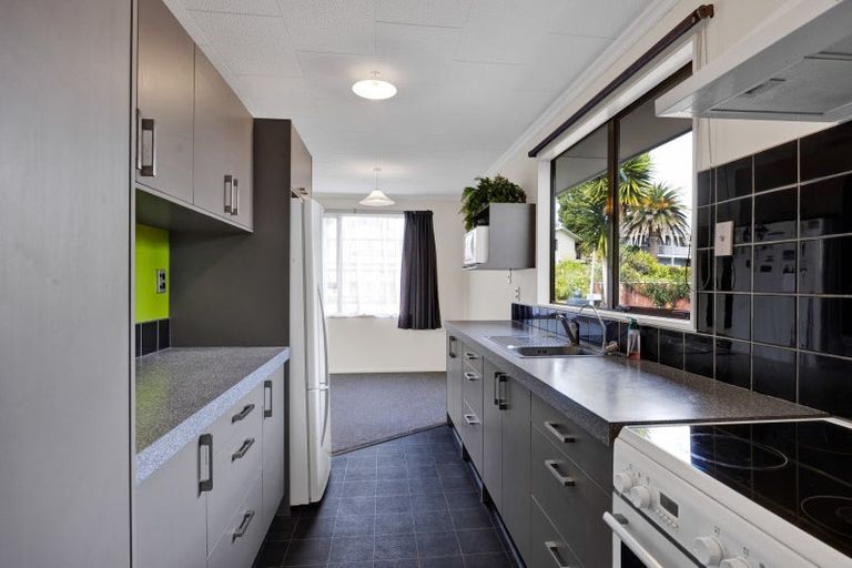 Photo of property in 38 Glamis Avenue, Bell Block, New Plymouth, 4312