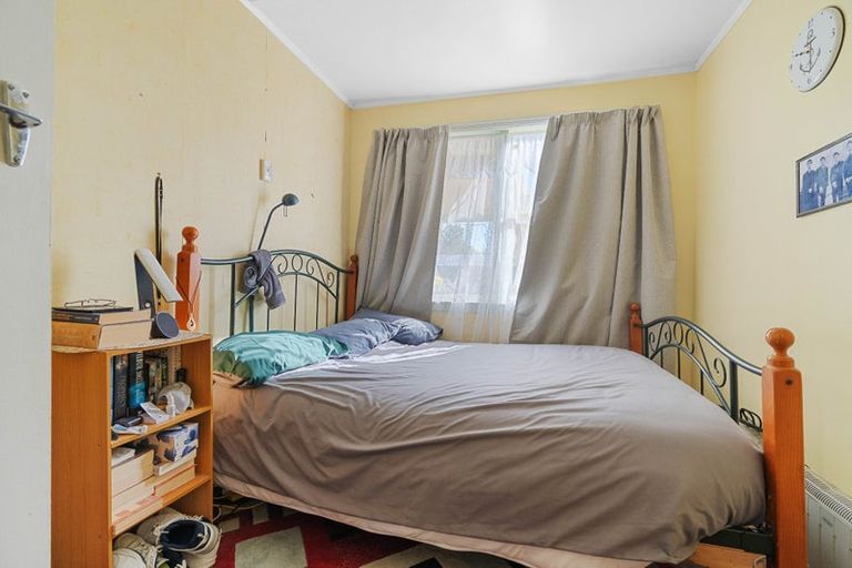 Photo of property in 45d Brandon Street, Featherston, 5710