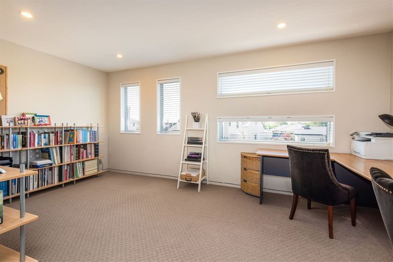 Photo of property in 64 Westpark Drive, Burnside, Christchurch, 8053