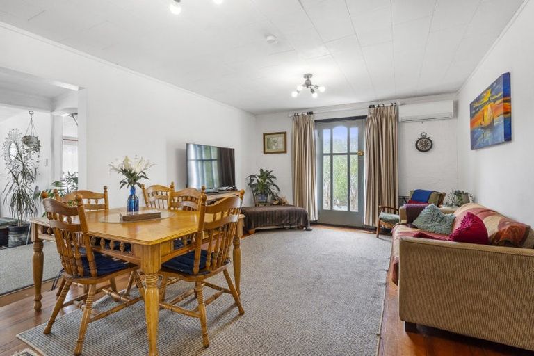 Photo of property in 17 Ngaio Road, Raumati Beach, Paraparaumu, 5032