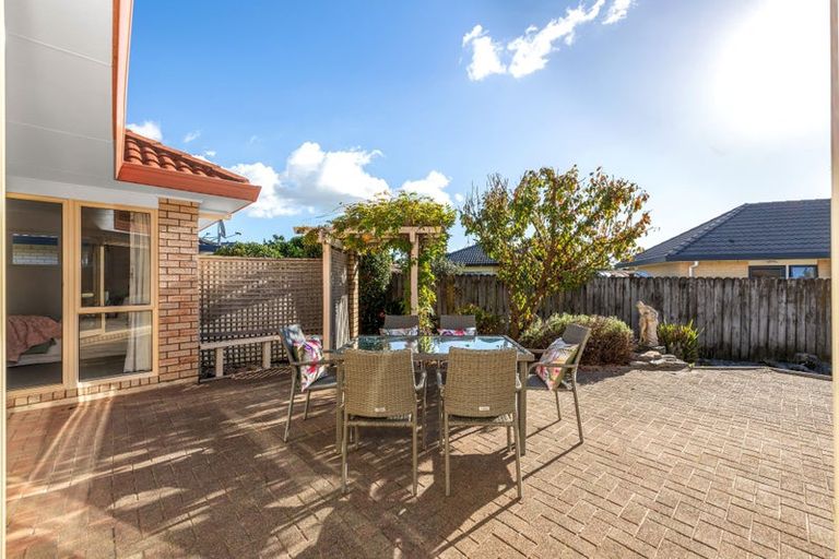 Photo of property in 12 Ballycullanie Place, Dannemora, Auckland, 2016