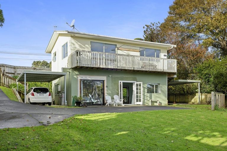 Photo of property in 142 Seaview Road, Westown, New Plymouth, 4310