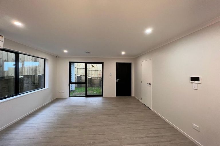 Photo of property in 36b Pukaki Road, Mangere, Auckland, 2022