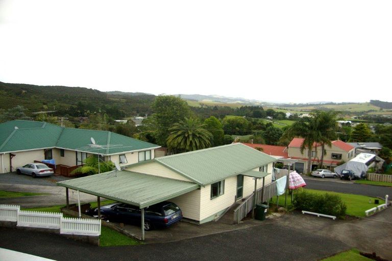 Photo of property in 11 Yorke Road, Haruru, 0204