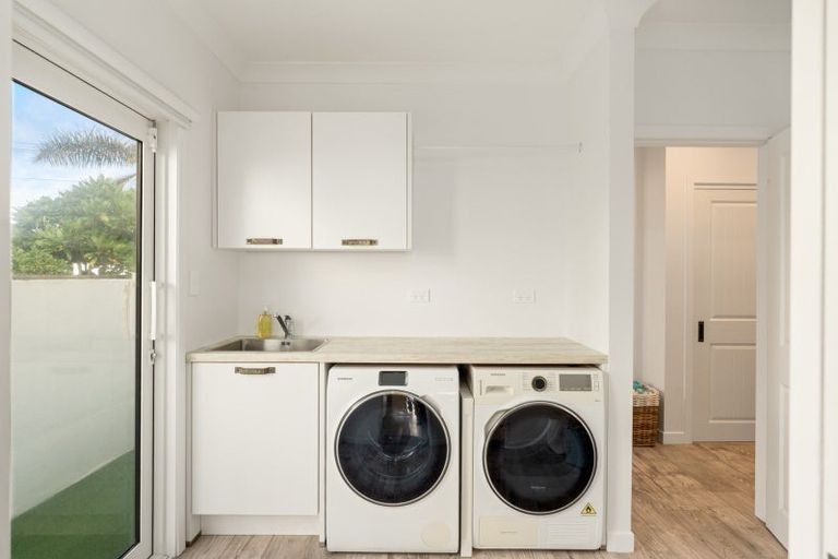 Photo of property in 53 Motiti Road, Papamoa Beach, Papamoa, 3118