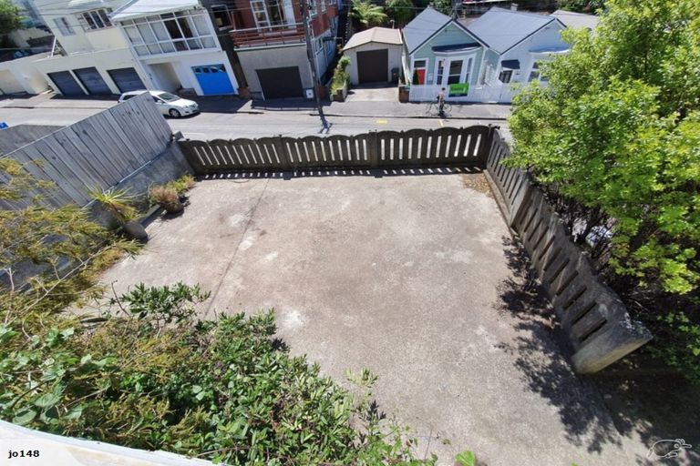 Photo of property in 51 Rolleston Street, Mount Cook, Wellington, 6021