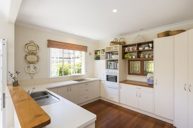 Photo of property in 31 Elmira Avenue, Hokowhitu, Palmerston North, 4410