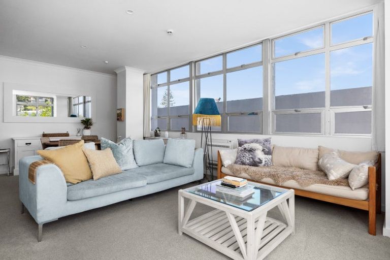 Photo of property in Mclean Towers, 2h/3 Shakespeare Road, Napier South, Napier, 4110