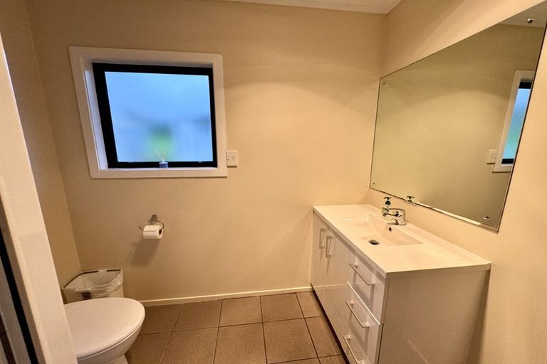 Photo of property in 1435 Old North Road, Helensville, 0875