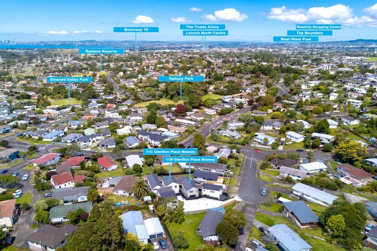 Photo of property in 11c Glenfinn Place, Massey, Auckland, 0614