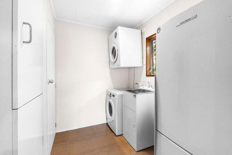 Photo of property in 1180 East Coast Road, Redvale, Albany, 0794