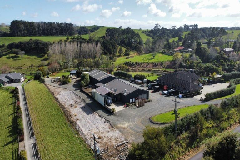 Photo of property in 136 Wily Road, Puni, Pukekohe, 2678