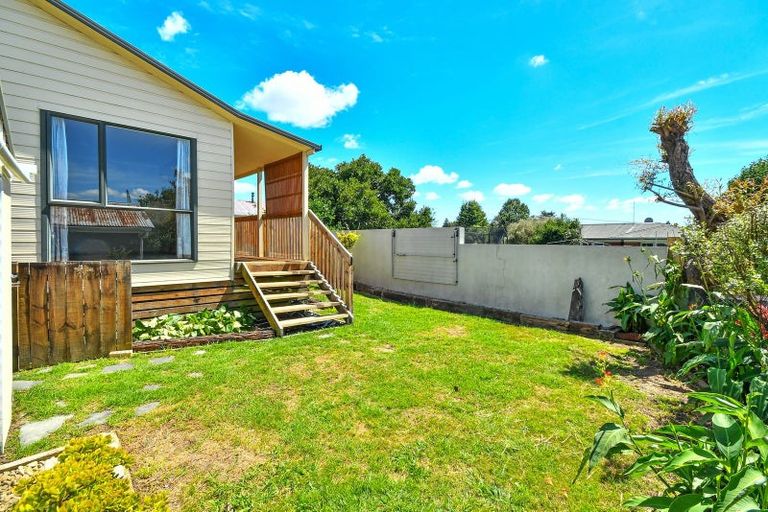 Photo of property in 8 Rembrandt Place, Opaheke, Papakura, 2113