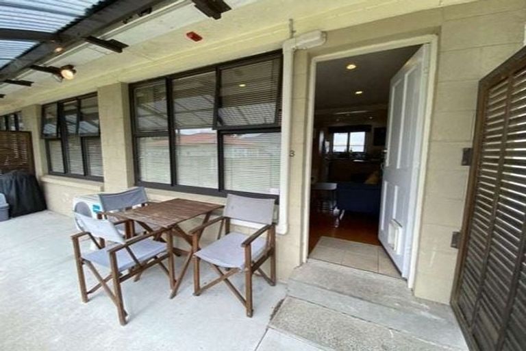 Photo of property in 1 Derwent Street, Morningside, Auckland, 1022