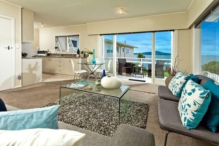Photo of property in 6/241 Hurstmere Road, Takapuna, Auckland, 0622