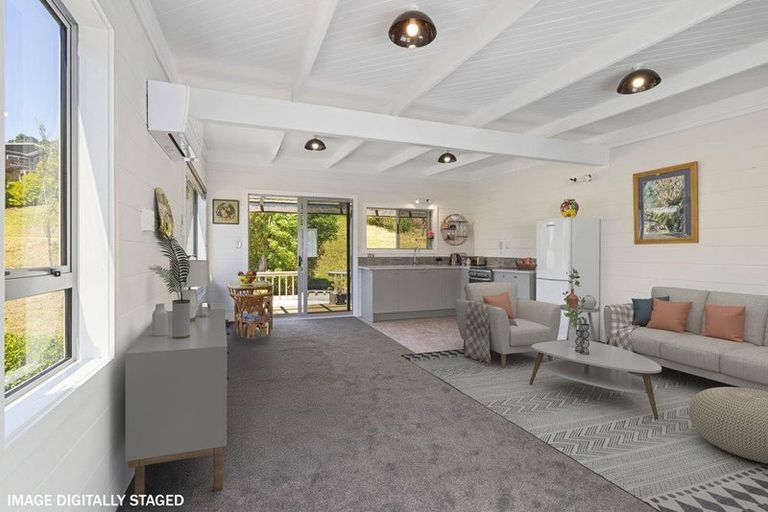 Photo of property in 11 Donald Place, Stillwater, Silverdale, 0993