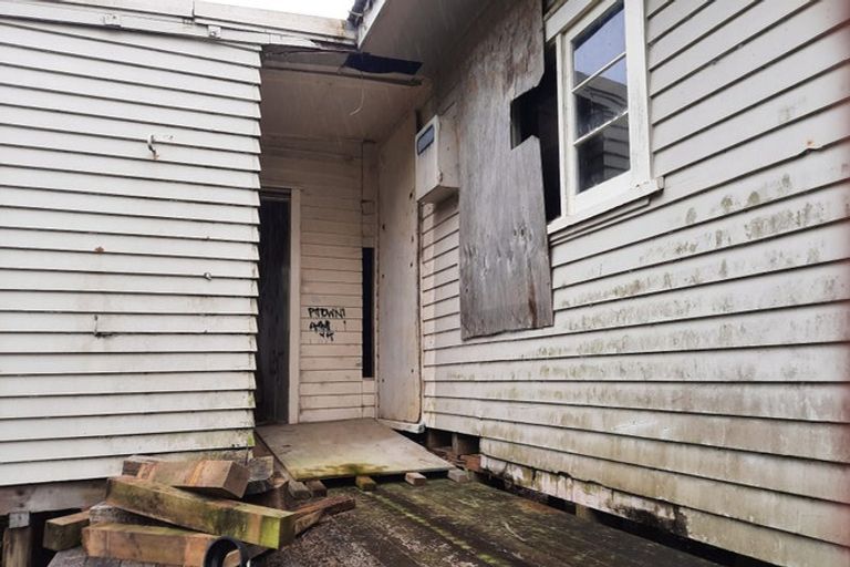 Photo of property in 10 Matakohe Place, Portland, Whangarei, 0178