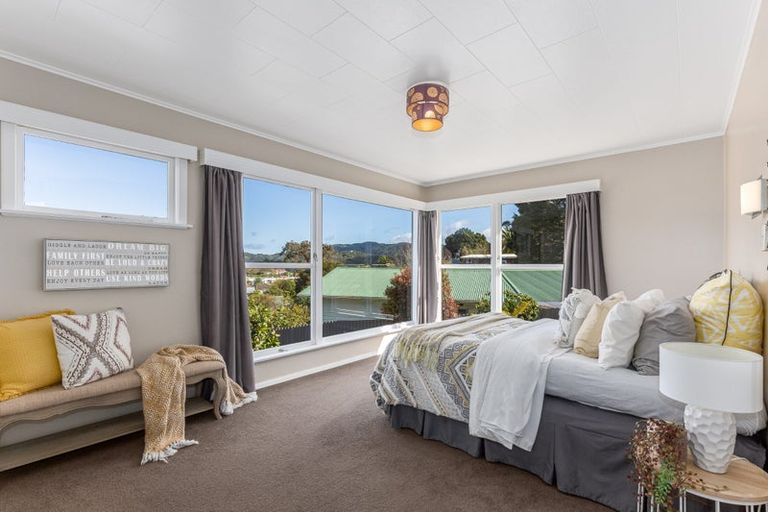 Photo of property in 43 Petrie Street, Wainuiomata, Lower Hutt, 5014