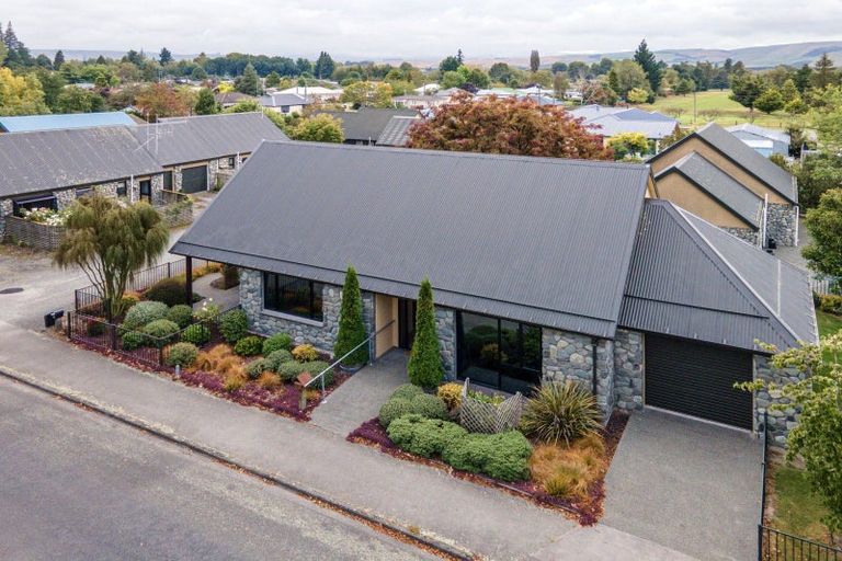 Photo of property in 6a Railway Place, Fairlie, 7925