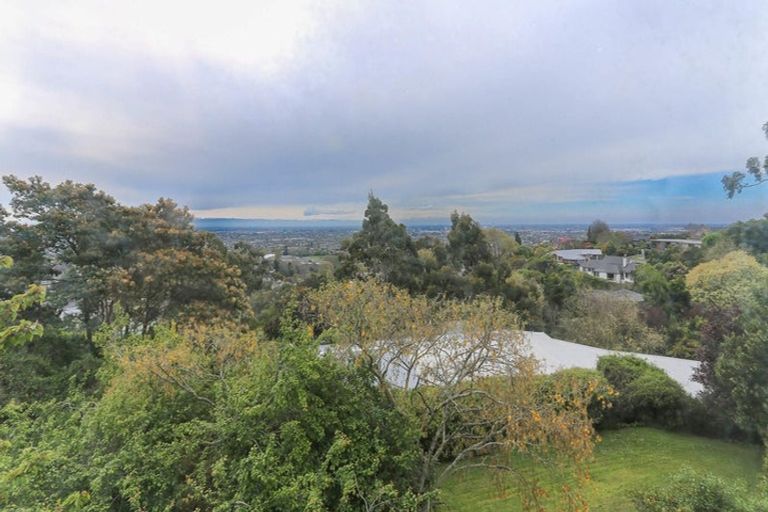 Photo of property in 6b Macmillan Avenue, Cashmere, Christchurch, 8022